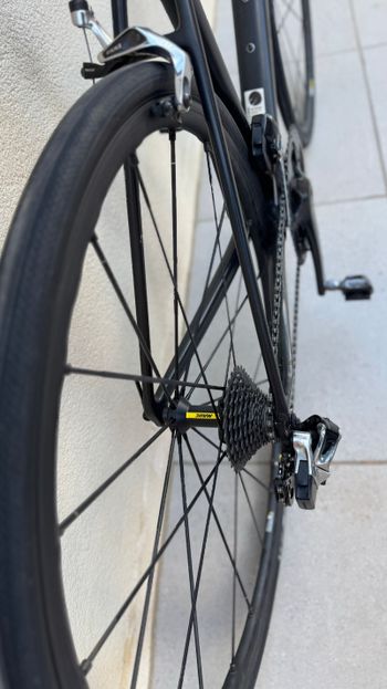Used Canyon Ultimate CF SLX 9.0 2018 2018 Road & Gravel, Black — image 13 of 14