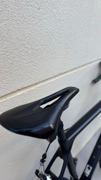 Used Canyon Ultimate CF SLX 9.0 2018 2018 Road & Gravel, Black — image 12 of 14