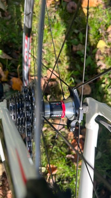 Gebrauchtes BULLS Desert Falcon 2 DI2 2014 Road & Gravel, Weiß — Bild 34 von 35