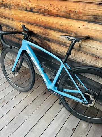 Gebrauchtes Trek Émonda SLR 9 2024 2024 Road & Gravel, Blau — Bild 8 von 8