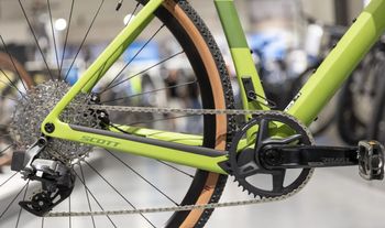 Used Scott Addict Gravel 30 2024 2024 Road & Gravel — image 2 of 3