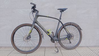 Used Specialized Sirrus Expert Carbon 2017 Road & Gravel, Black — image 1 of 14