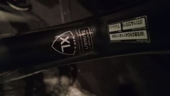 Used Specialized Sirrus Expert Carbon 2017 Road & Gravel, Black — image 13 of 14