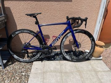 Tweedehands BMC Teammachine SLR THREE 2023 2023 Road & Gravel — afbeelding 1 van 8