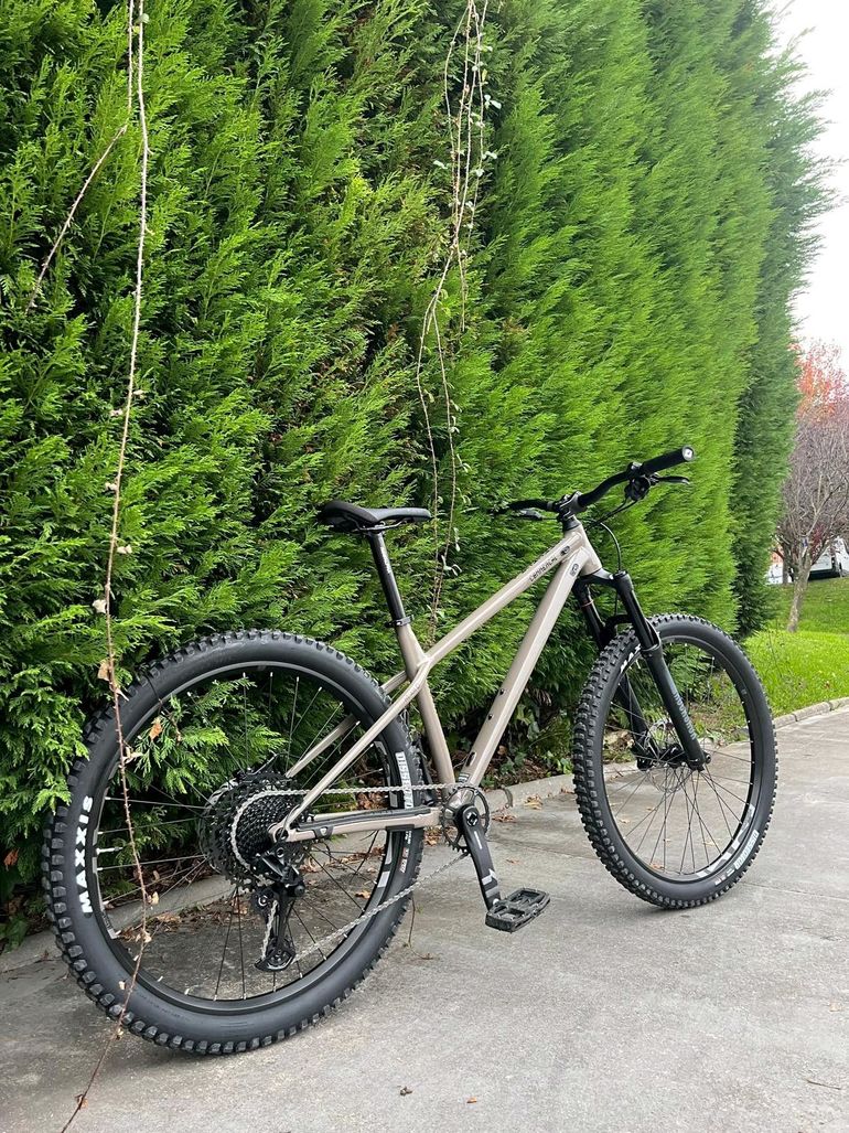 Used Commencal META HT AM RIDE 2022 2022 Mountainbike — image 5 of 5