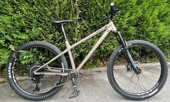 Used Commencal META HT AM RIDE 2022 2022 Mountainbike — image 1 of 5