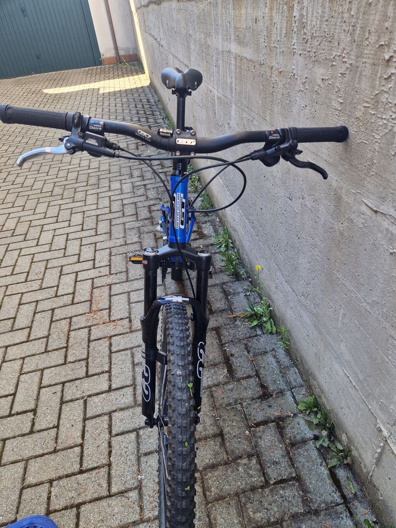 Used GT MARATHON 2012 Mountainbike — image 4 of 5