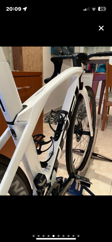 Used Trek SLR 8 2020 Road & Gravel, White — image 8 of 10
