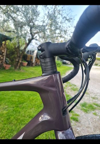 Used Giant Revolt 3 2022 Road & Gravel, Purple — image 8 of 8