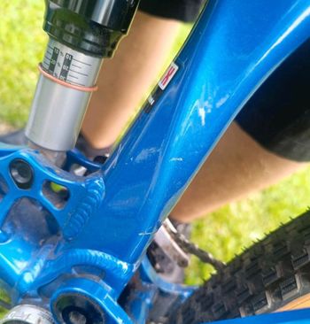 Used Rocky Mountain Slayer Slopestyle 2014 Mountainbike, Blue — image 6 of 11