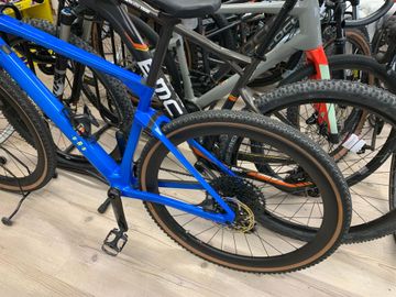 BMC Urs SRAM Force eTap AXS 2023 Road & Gravel de segunda mano, Azul — imagen 11 de 11
