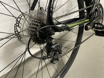 Used Merida CYCLO CROSS 500 2017 2017 Road & Gravel, Black — image 5 of 8