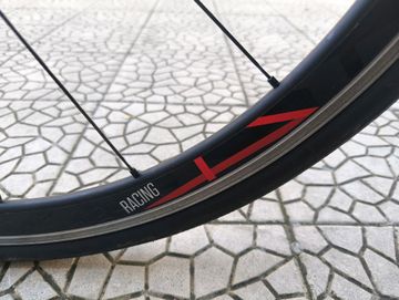 Trek Émonda SL 5 2019 2019 Road & Gravel usato, Nero — immagine 9 di 16