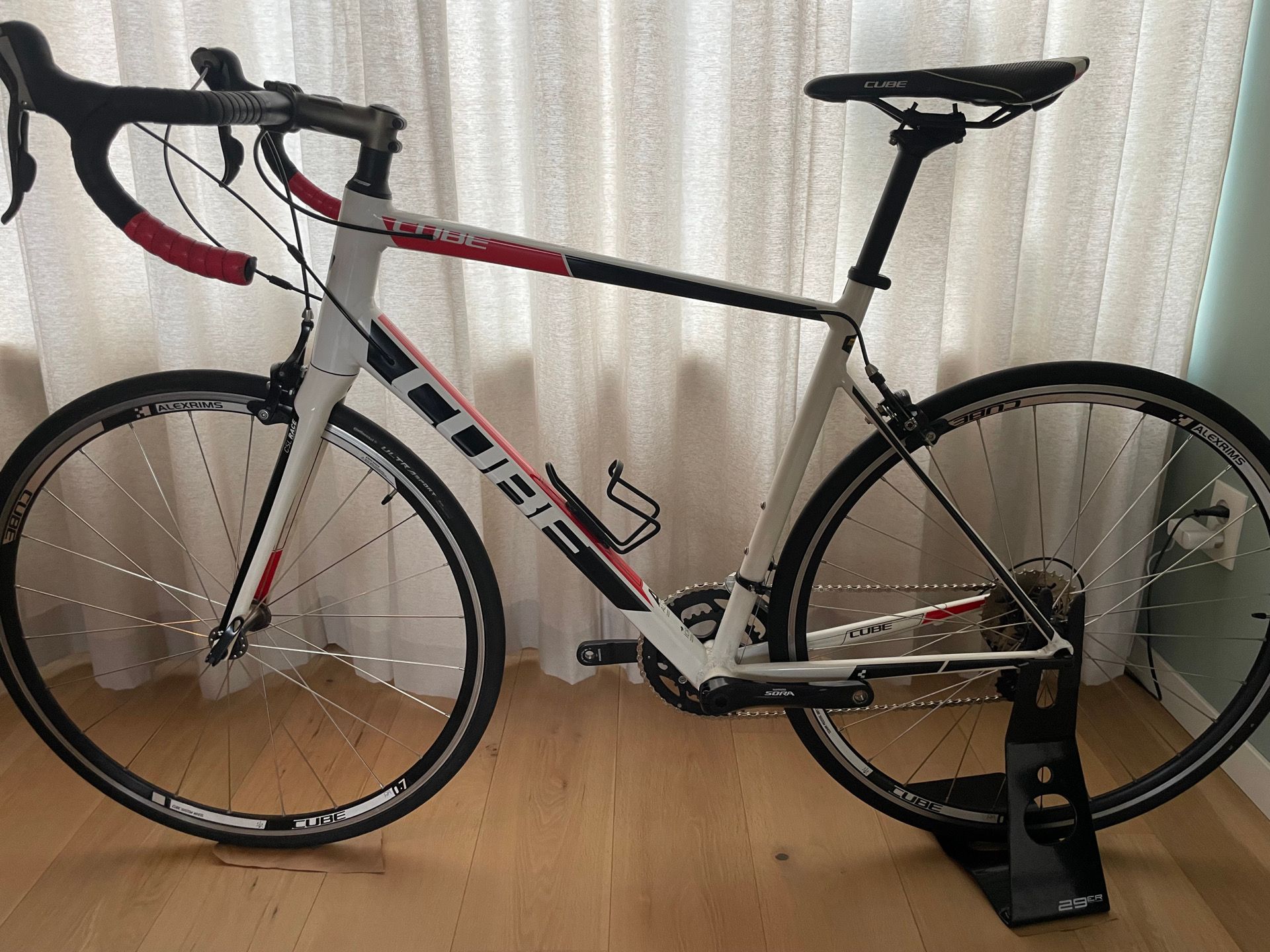 CUBE attain Pro used in 58 cm buycycle UK