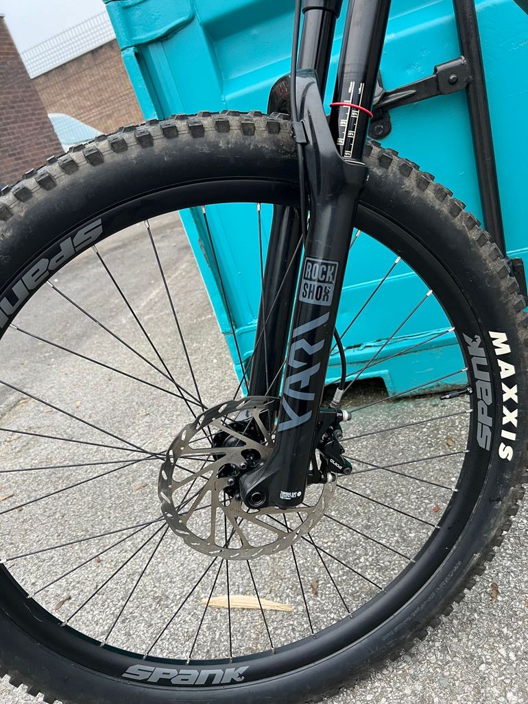 Used Commencal META HT AM ESSENTIAL 2022 2022 Mountainbike, Green, 29, 27.5 — image 7 of 13