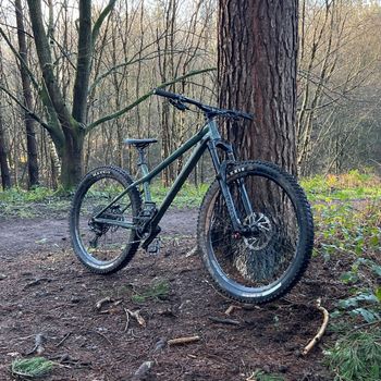 Used Commencal META HT AM ESSENTIAL 2022 2022 Mountainbike, Green, 29, 27.5 — image 10 of 13