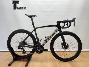 Used Trek Émonda SLR 9 taglia 54 | 2022 2022 Road & Gravel, Black — image 2 of 25