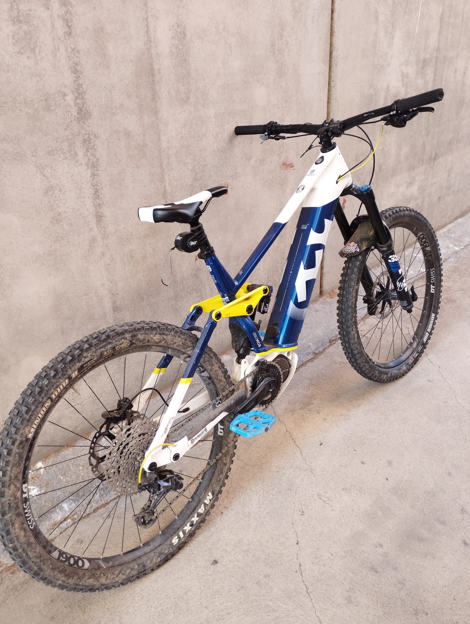 Husqvarna Hard Cross 8 used in L buycycle UK