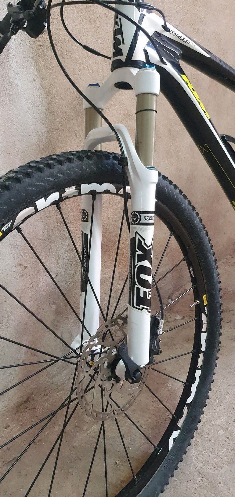 Used KTM Myroon Elite 2016 Mountainbike, Black — image 5 of 10