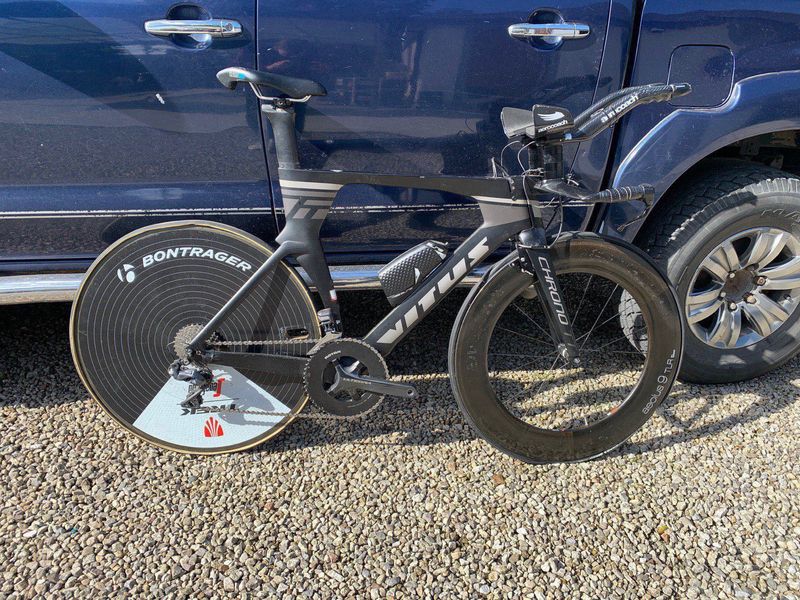 Używany Vitus Auro CRS 2020 2020 Road & Gravel — zdjęcie 1 z 4