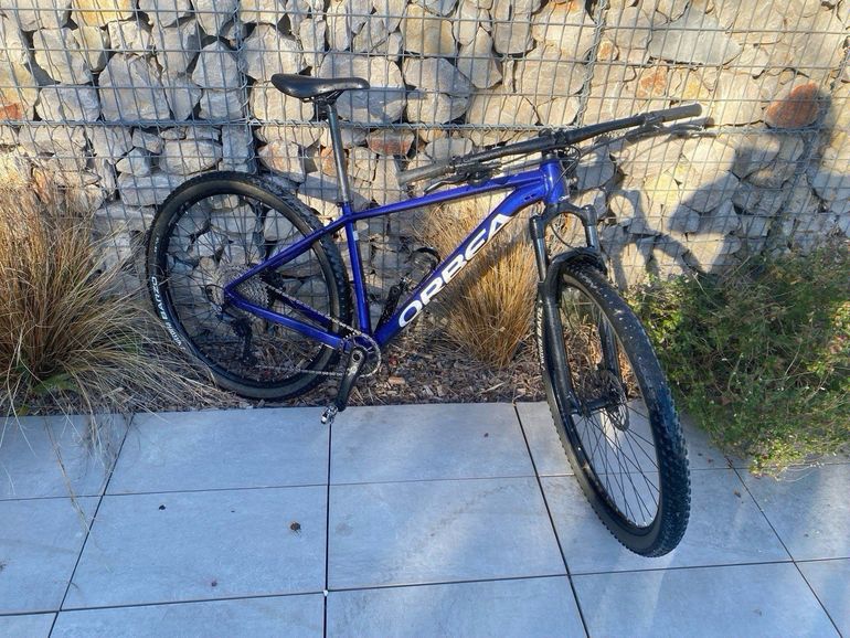 Used Orbea ONNA 10 2022 2022 Mountainbike, Blue, 27.5, 29 — image 1 of 9