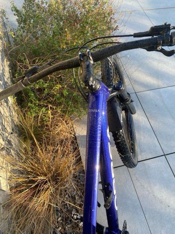 Used Orbea ONNA 10 2022 2022 Mountainbike, Blue, 27.5, 29 — image 6 of 9