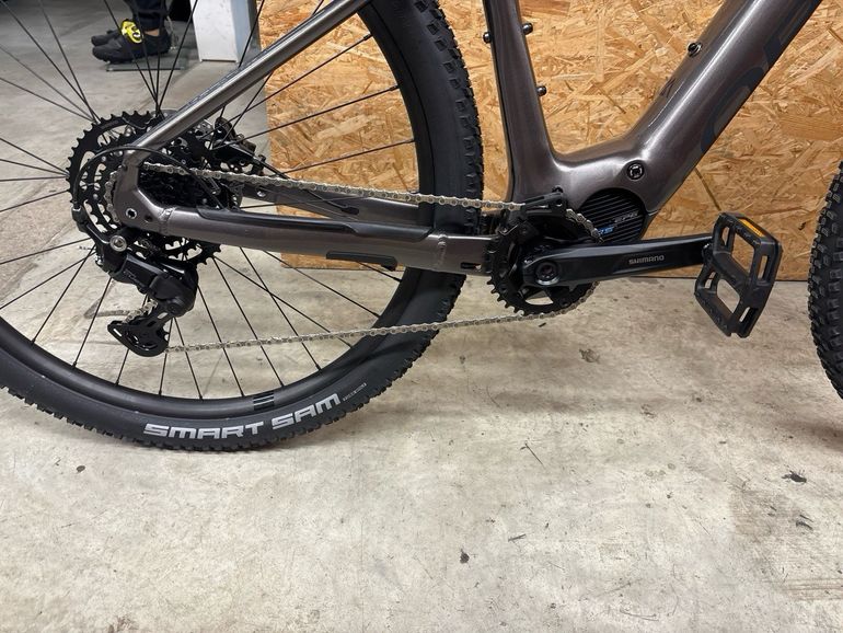 Used Orbea URRUN 40 2024 2024 Mountainbike, Light Gray, 29 — image 3 of 3