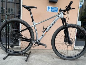 Used Lee Cougan revenge boost 2019 Mountainbike, Light Gray — image 1 of 7