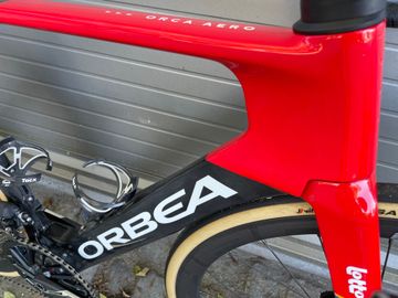 Brugt Orbea ORCA AERO M10I REPLICA 2024 2024 Road & Gravel — billede 6 af 7
