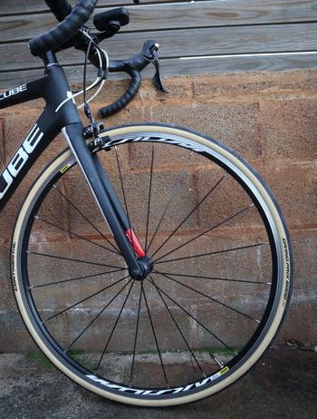 Used CUBE ATTAIN GTC 2017 2017 Road & Gravel — image 11 of 26