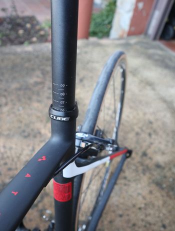 Used CUBE ATTAIN GTC 2017 2017 Road & Gravel — image 20 of 26
