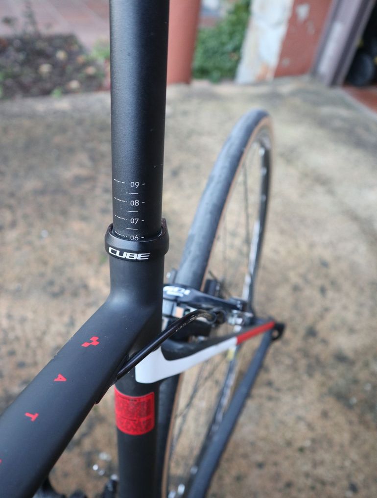 Used CUBE ATTAIN GTC 2017 2017 Road & Gravel — image 20 of 26