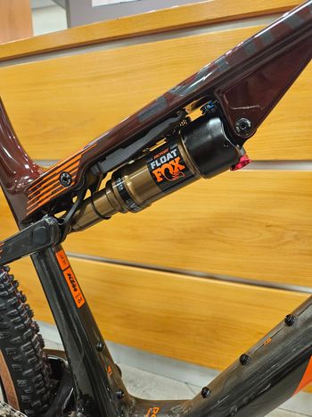 Used KTM Scarp Exonic MT 2025 Mountainbike, Black — image 4 of 4