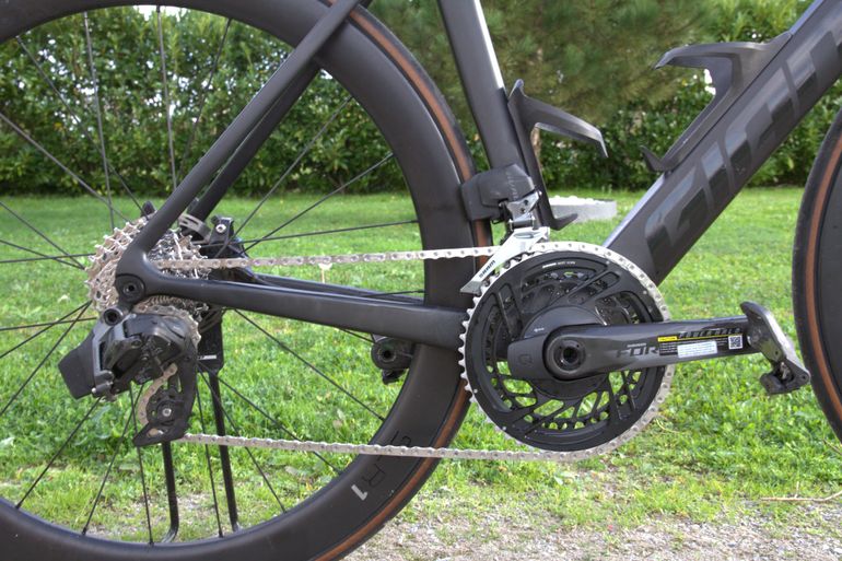 Gebrauchtes Giant Propel Advanced Pro 1 2024 2024 Road & Gravel, Schwarz — Bild 2 von 3
