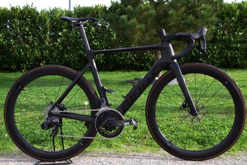 Used Giant Propel Advanced Pro 1 2024 2024 Road & Gravel, Black — image 1 of 3