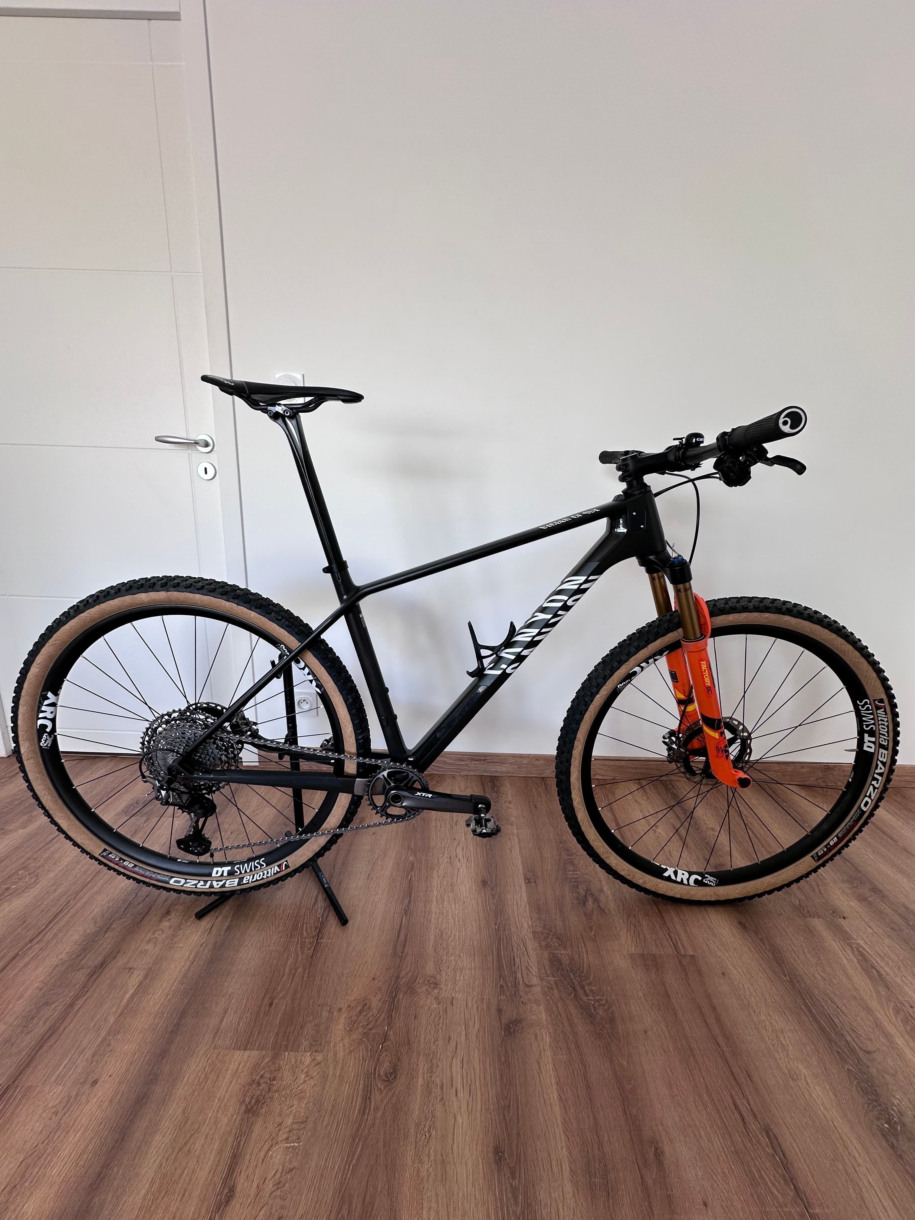 Canyon Exceed CF SLX 9.0 Race used in L buycycle