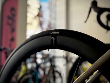 Brugt Cervélo Soloist Force eTap AXS 2023 2023 Road & Gravel — billede 6 af 9
