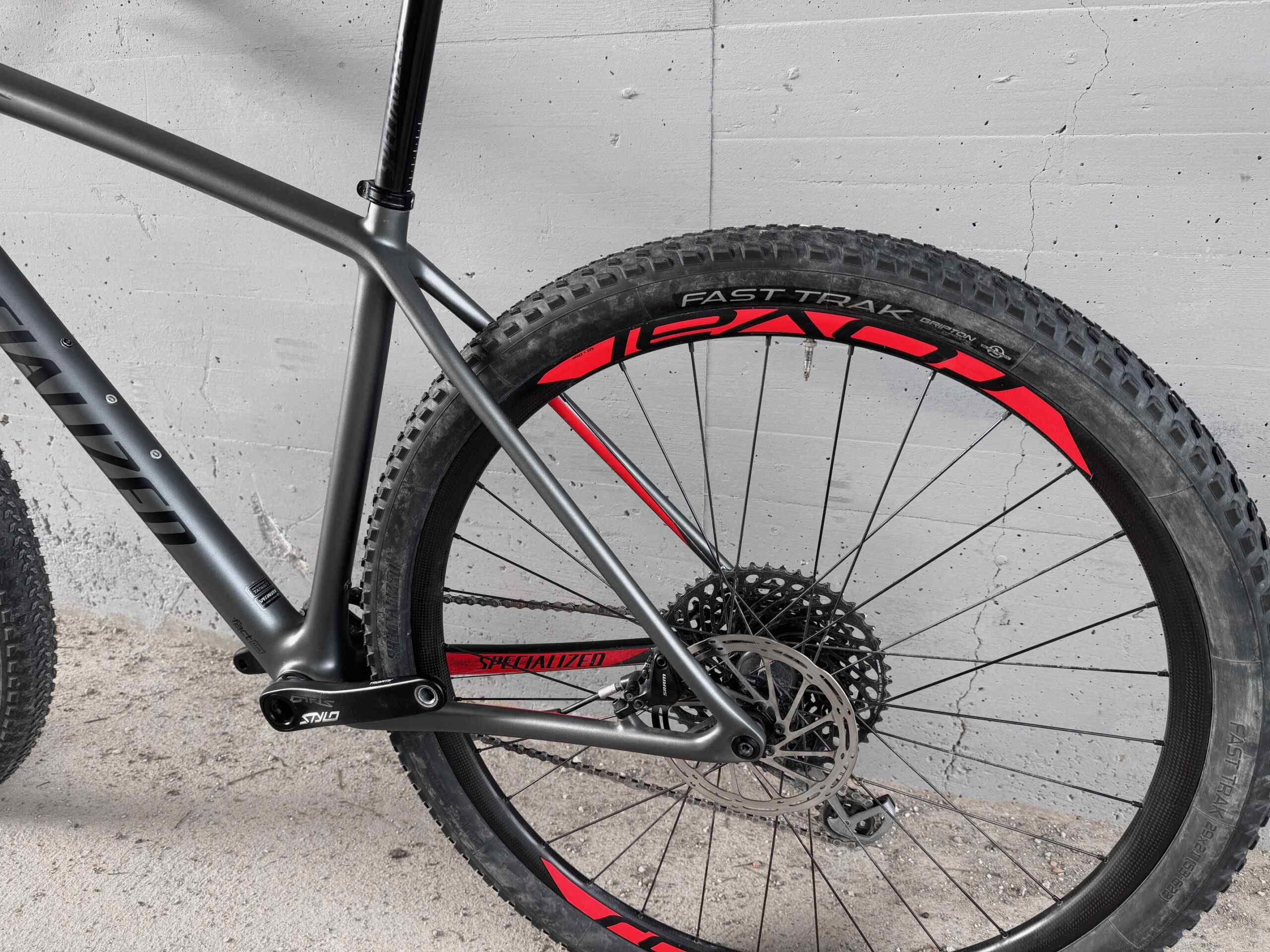 Specialized epic hardtail expert carbon used in 56 cm buycycle