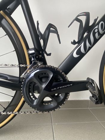 Used Wilier Cento1NDR SHIMANO ULTEGRA Di2 8070 2020 Road & Gravel, Black — image 2 of 9