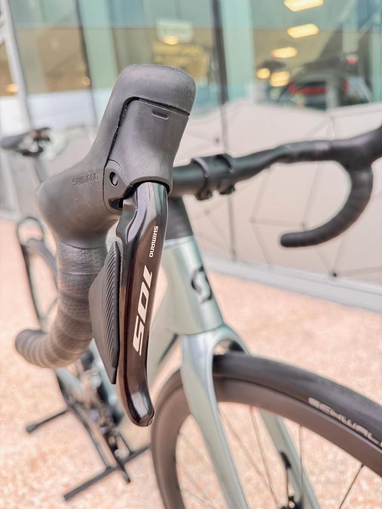 Used Scott Addict RC 30 2025 Road & Gravel, Black — image 12 of 16
