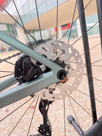 Used Scott Addict RC 30 2025 Road & Gravel, Black — image 15 of 16