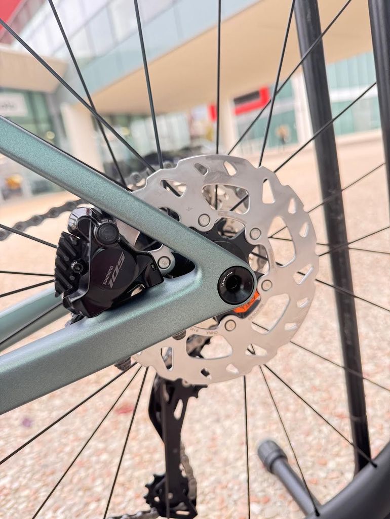 Used Scott Addict RC 30 2025 Road & Gravel, Black — image 15 of 16