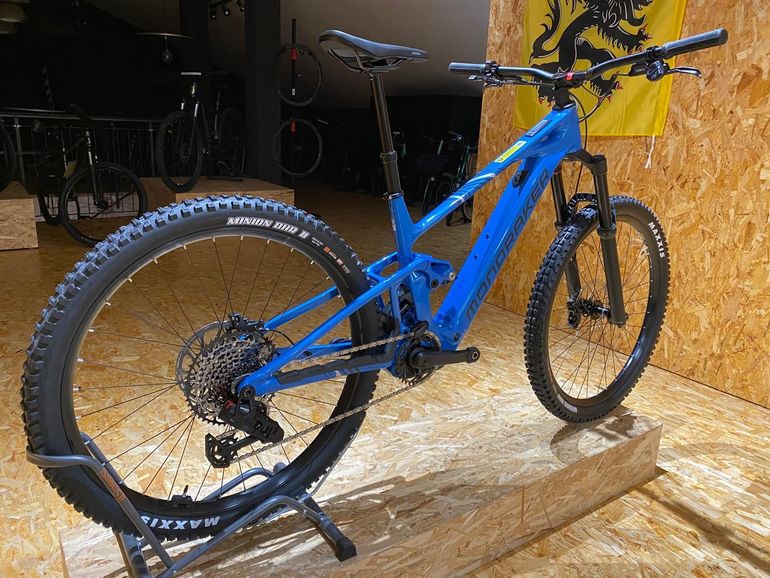 Used Mondraker SLY R 2025 Mountainbike, Blue — image 2 of 6