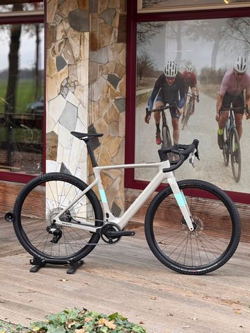 Scott Solace Gravel eRIDE 30 2024 2024 Road & Gravel usato