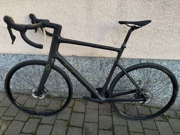 Used Scott Addict 20 2023 2023 Road & Gravel, Black — image 2 of 4