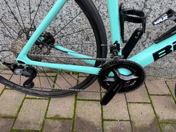 Used Bianchi Sprint - 105 2024 Road & Gravel, Green — image 3 of 5