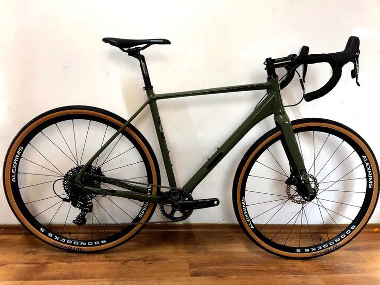 Used Serious Gravix Pro 2021 Road & Gravel — image 1 of 8