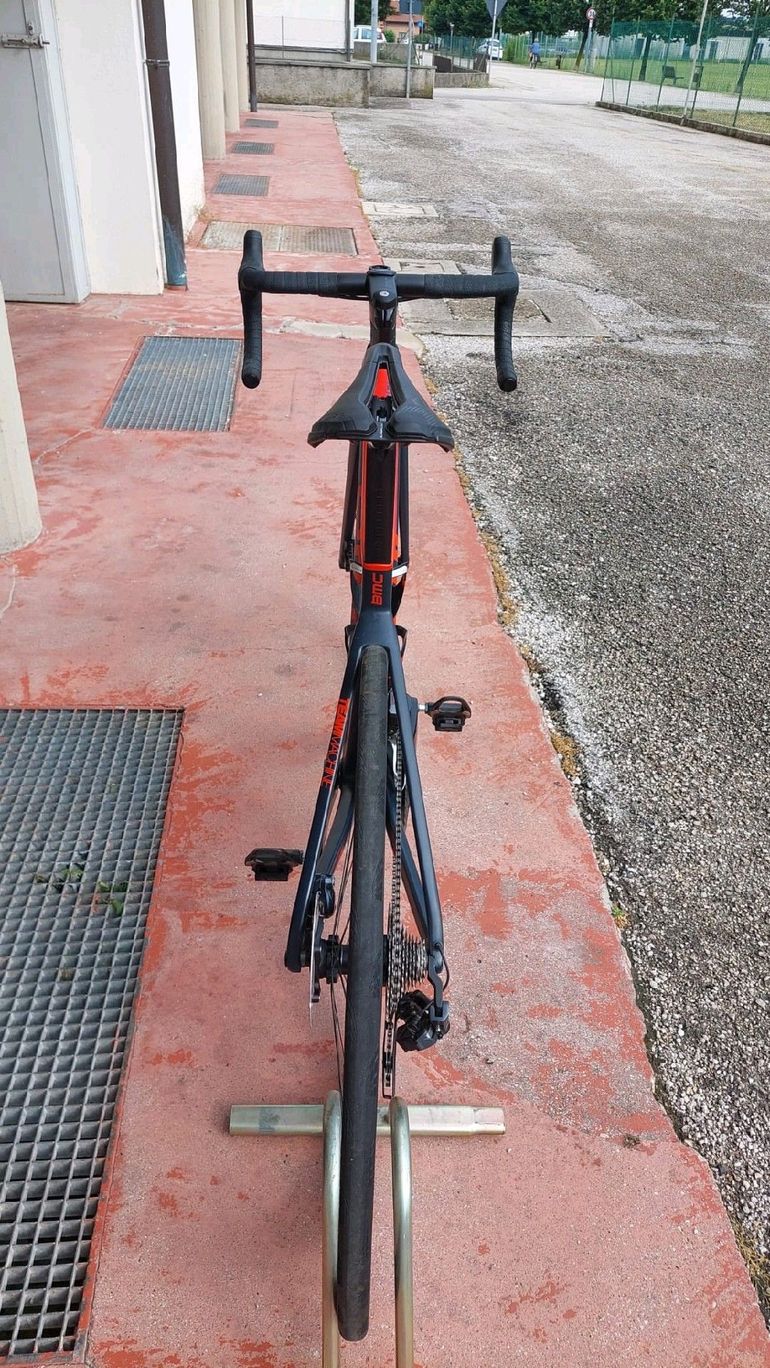 Brugt BMC Teammachine SLR01 DISC FOUR 2020 2020 Road & Gravel — billede 3 af 11