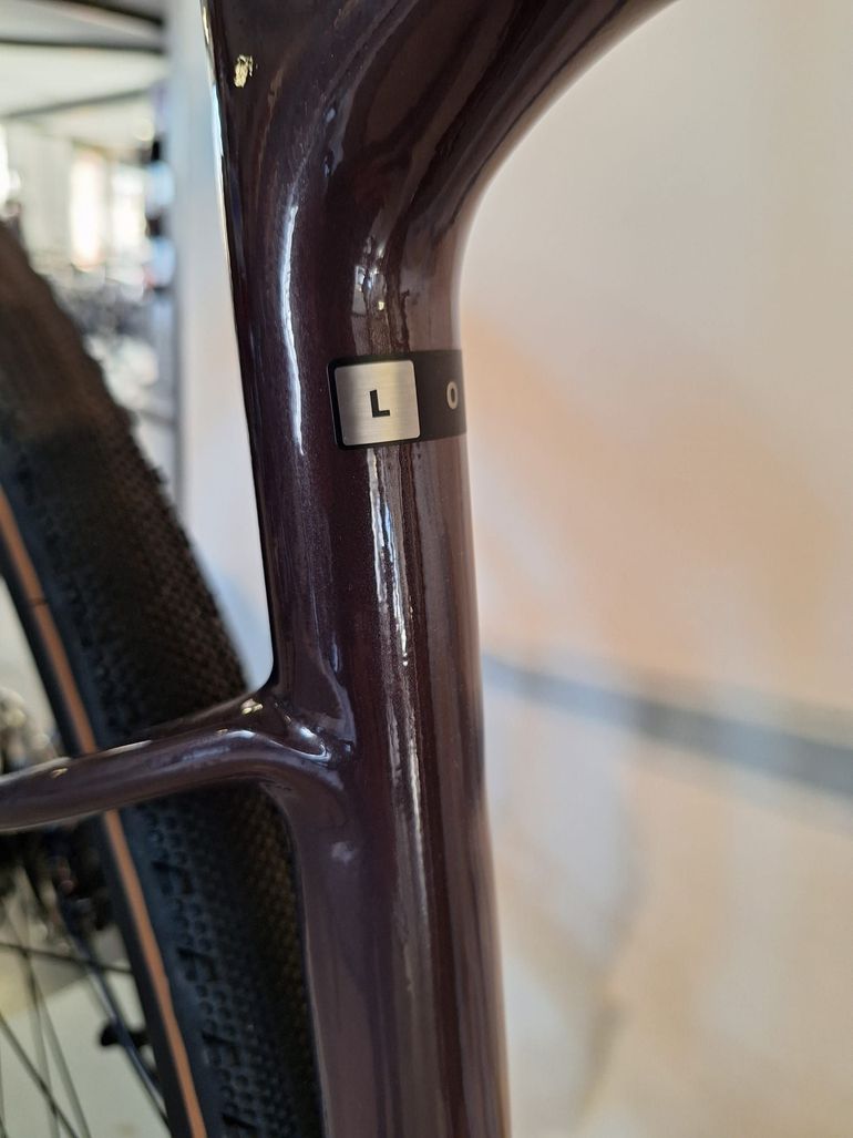 Gebrauchtes Giant Revolt Advanced 0 2023 2023 Road & Gravel, Violett — Bild 7 von 13
