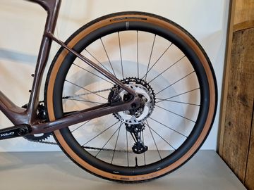 Used Giant Revolt Advanced 0 2023 2023 Road & Gravel, Purple — image 13 of 13
